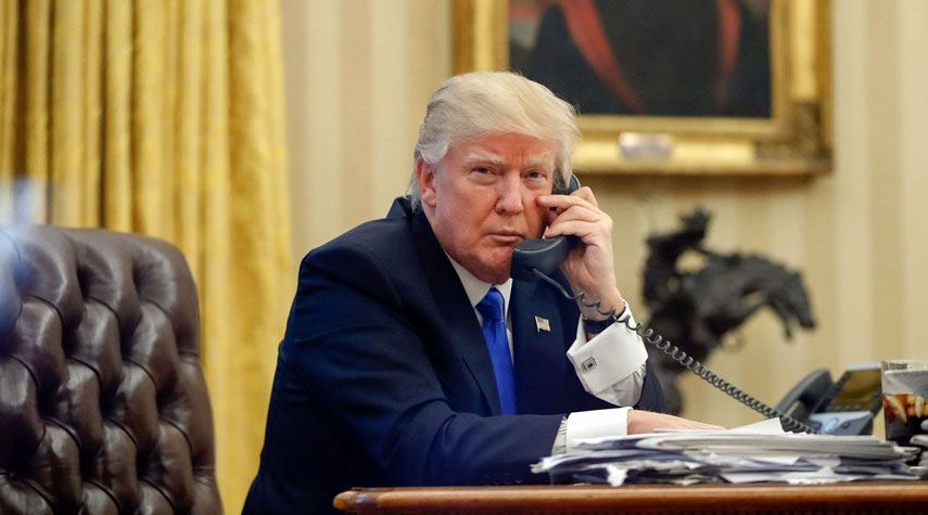 صحيفة أمريكية تكشف مراقبة تحركات ترامب عبر "الهاتف"