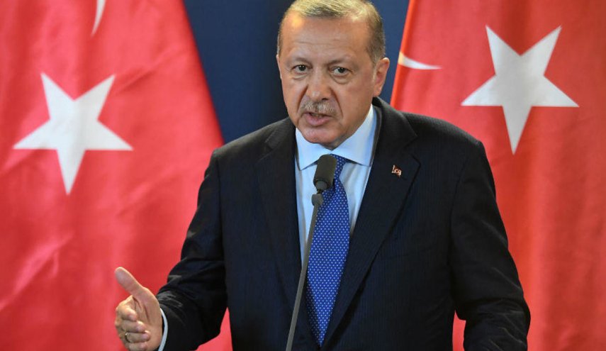  أردوغان موجها رسالة للأوروبيين: لن نتحمّل عبء اللاجئين وحدنا 