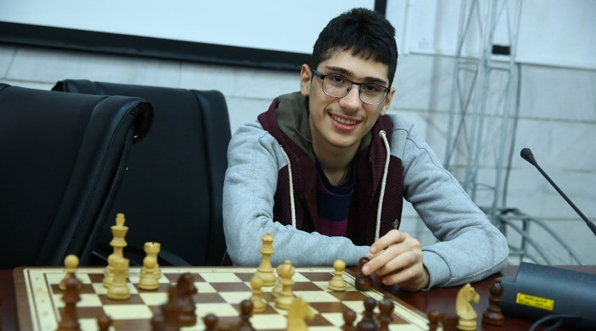 لاعب ايراني يحرز الوصافة في بطولة العالم للشطرنج