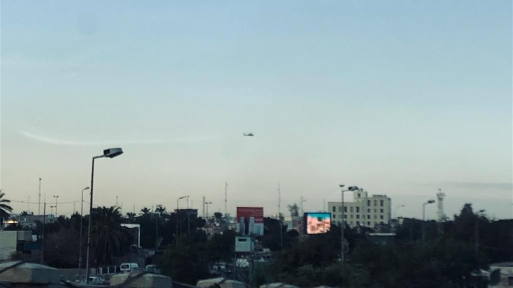الطيران الامريكي يحلق فوق المنطقة الخضراء بالعاصمة بغداد