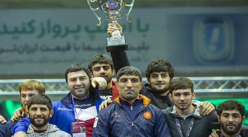 ايران تتوج ببطولة "كأس تختي" الدولية للمصارعة الحرة