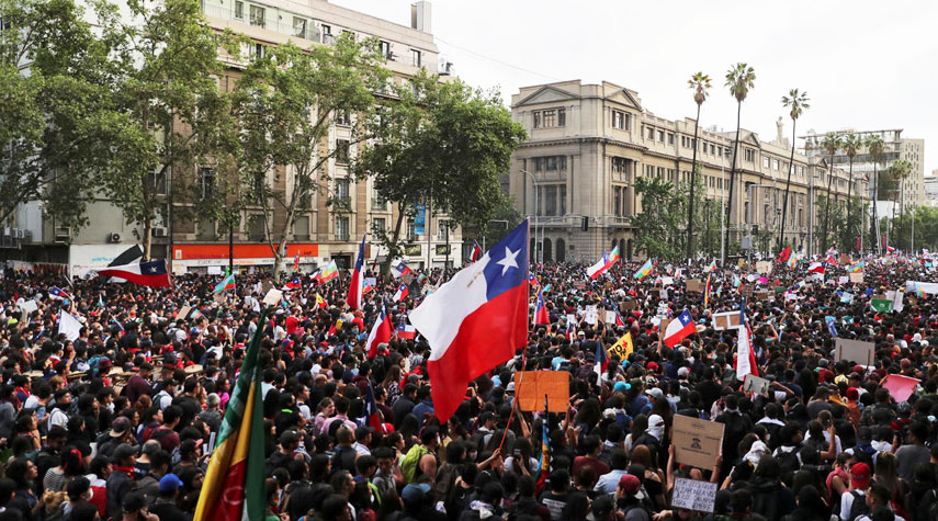 احتجاجات في شيلي على 