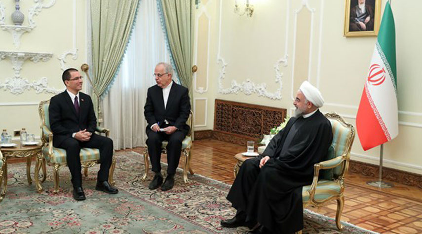 روحاني: الشعوب المقاومة ستجعل اميركا تندم على مؤامراتها