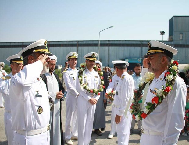 المجموعة البحرية الـ66 الايرانية الى المياه الدولية