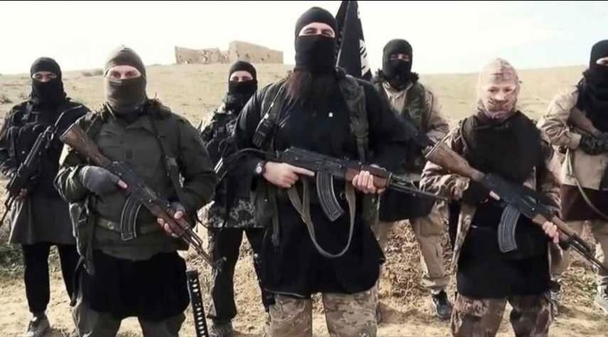 قيادي في حركة انصار الله: أميركا تسعى لانتاج داعش جديد في ثلاث دول