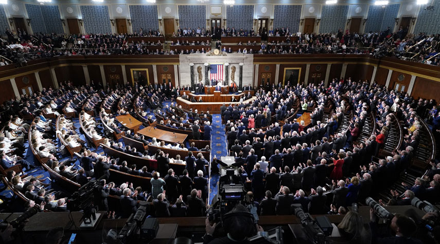 مجلس الشيوخ يقيد صلاحيات ترامب حول الحرب ضد ايران