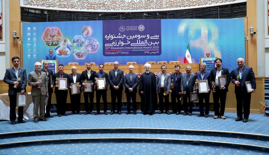  الرئيس الإيراني يكرم الفائزين بمهرجان "خوارزمي" الدولي 