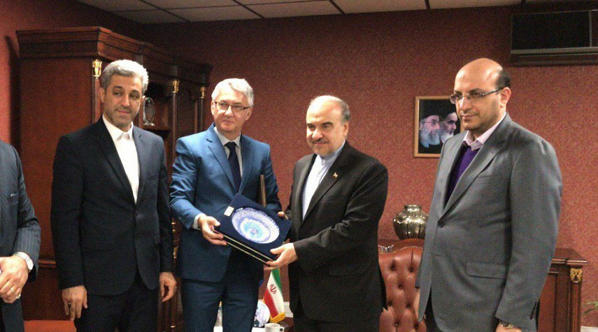 ايران تؤكد أهمية تعزيز العلاقات الرياضية مع صربيا
