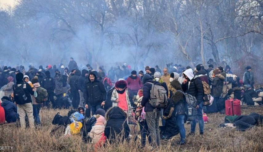الكشف عن عدد المهاجرين على الحدود بين تركيا واليونان