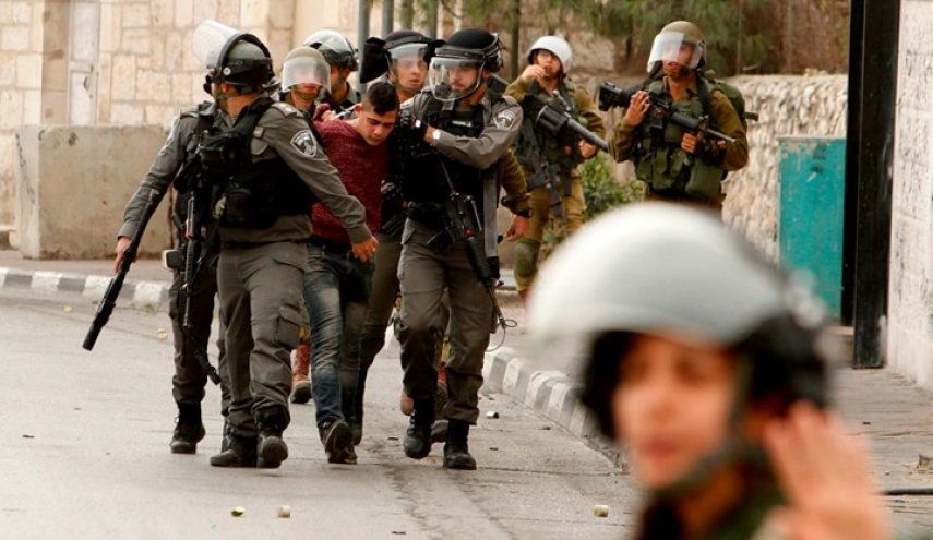  الاحتلال يعتقل 11 فلسطينيا بينهم قيادي في حماس 