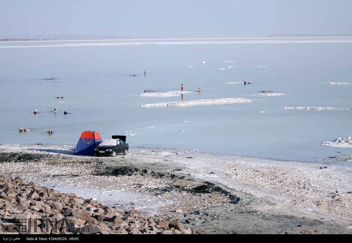بحيرة ارومية شمال غرب ايران تسجل زيادة في مساحتها...والسبب