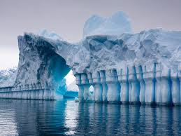 باحثون يكتشفون مخلوقات غريبة في أعماق الجليد!