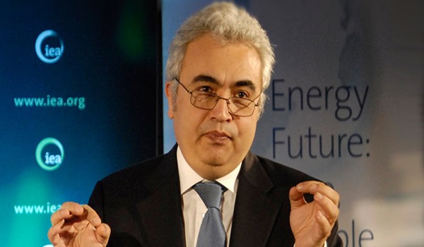 الوكالة الدولية للطاقة تنتقد دور الرياض في هبوط النفط