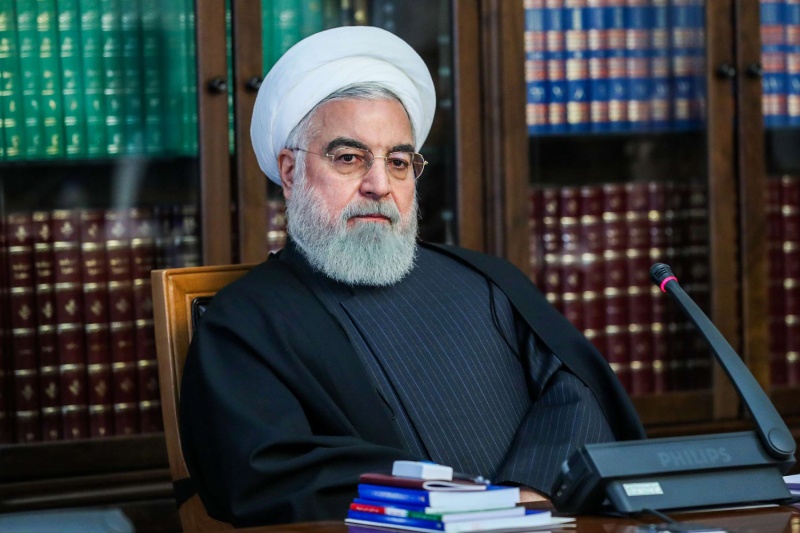 الرئيس روحاني : بعض النشاطات الاقتصادية تستأنف السبت القادم