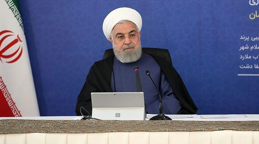 الرئيس الايراني: نقاتل في جبهتين، الحظر الامريكي ومكافحة كورونا