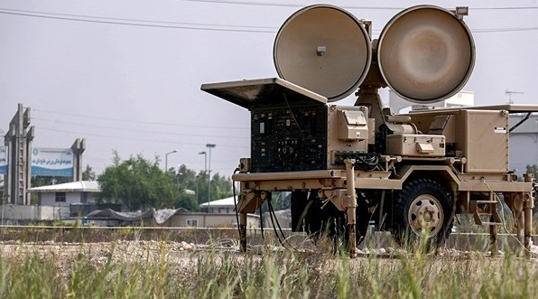  الدفاع الجوي الايراني يرصد تحركات القوات الاجنبية في المنطقة 