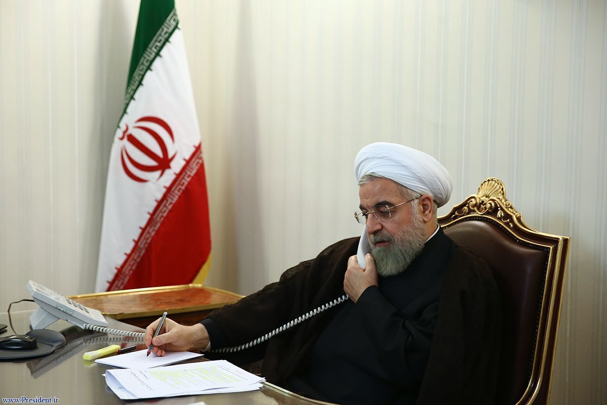 روحاني يؤكد ضرورة تعزيز العلاقات بين ايران وارمينيا