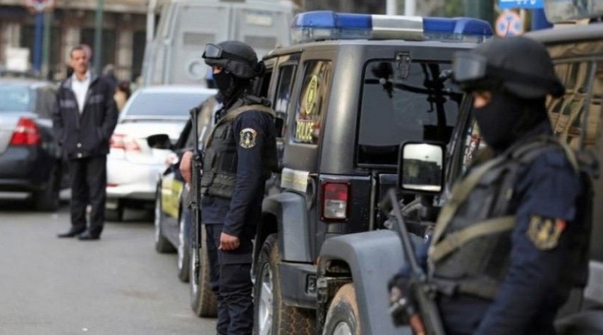 حبس شخص انتحل صفة النائب العام في مصر