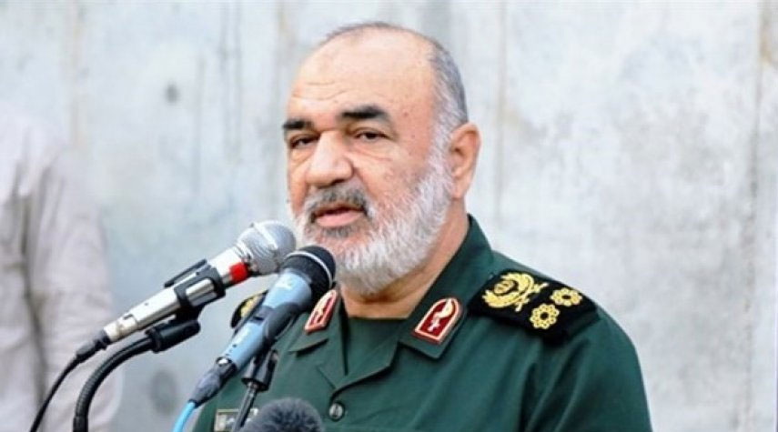 قائد حرس الثورة يقدم التعازي باستشهاد عدد من بحرية الجيش