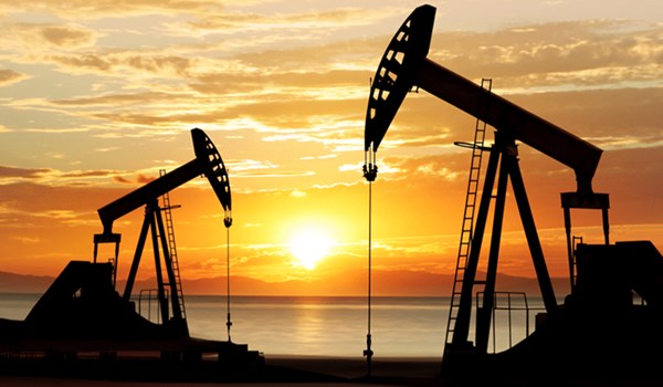  النفط يهبط بفعل تخمة المعروض والمخاوف من كورونا ثانية