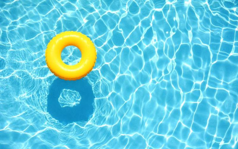  هل السباحة في زمن الكورونا آمنة؟ 
