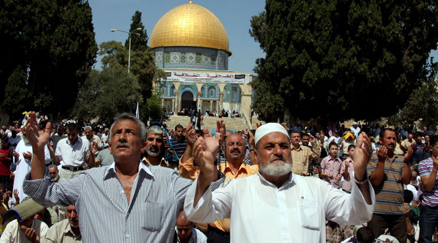 بعد سبعين يوماً من الاغلاق..أبواب المسجد الأقصى تفتح من جديد