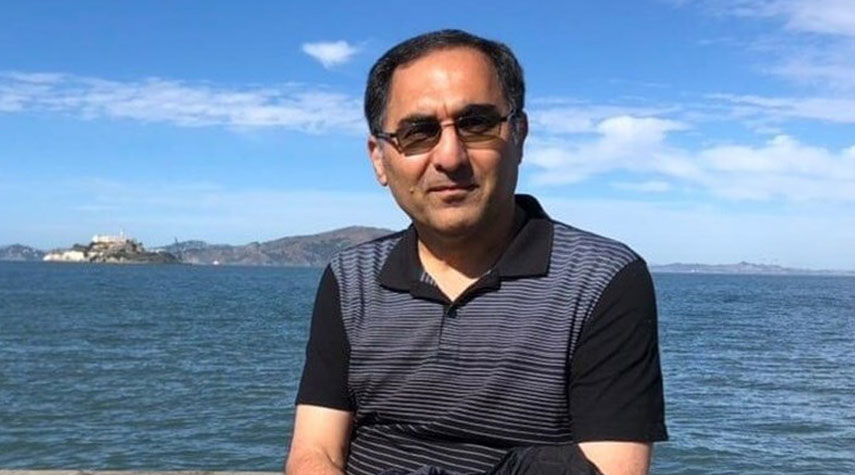 ظريف يعلن عودة العالم الإيراني المعتقل في أمريكا