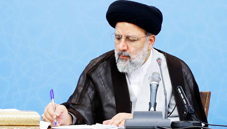 رئيس القضاء الايراني يؤبَّن رمضان شلح ويصفه بالقائد الملهم للمقاومة ضد الاحتلال