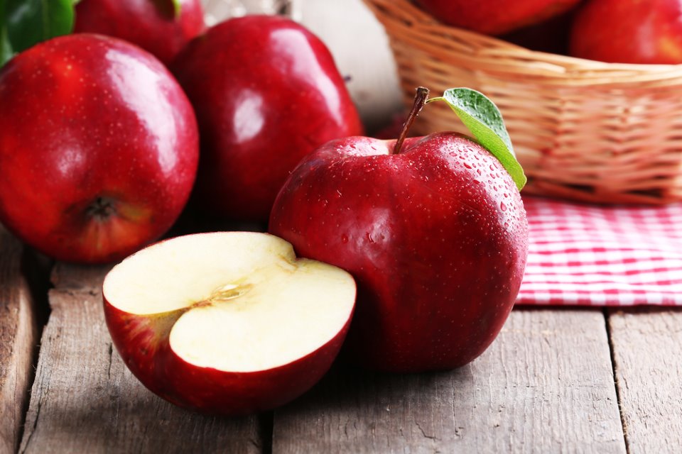  تناول تفاحة واحدة يومياً وهذا ما ستفعله بك! 