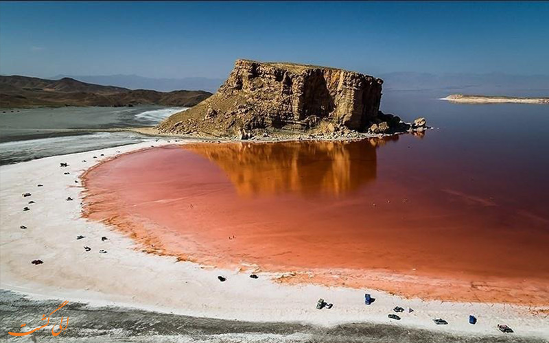 بالصور من ايران... الحياة تعود الى بحيرة ارومية