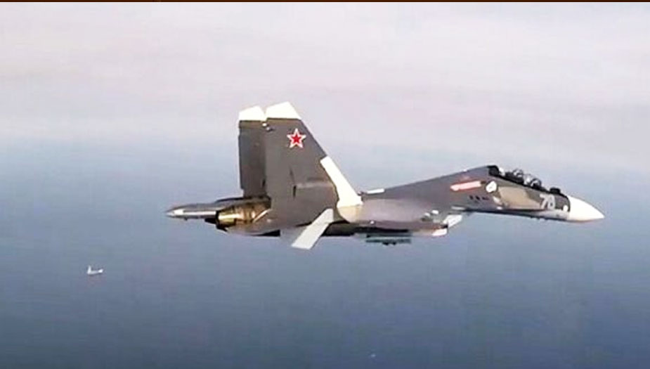 مقاتلة روسية تعترض طائرات تجسس امريكية فوق البحر الأسود