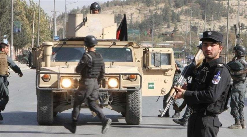 مقتل 5 عناصر أمن باشتباكات مع طالبان في افغانستان