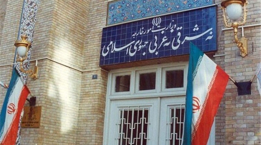 الخارجية الايرانية تغرد في الذكرى السنوية لإسقاط اميركا طائرة ركاب ايرانية