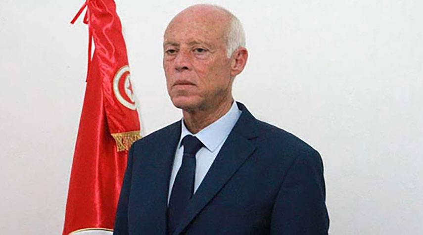 مشاورات سياسية في تونس لاختيار حكومة جديدة