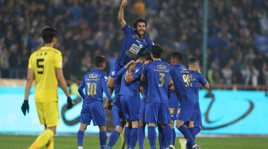 استقلال طهران يفوز على "بارس جنوبي جم" ضمن الدوري الايراني