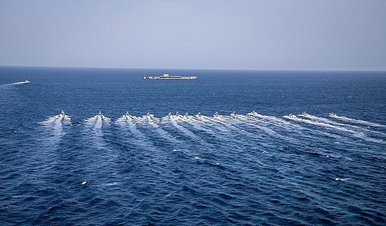 البحرية الامريكية تعلق على مناورات ايران الأخيرة في الخليج الفارسي