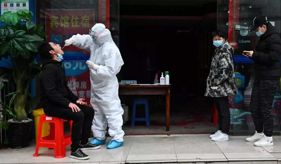 الصين تعلن عن إصابات جديدة بفيروس كورونا