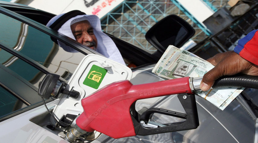 ارامكو السعودية ترفع أسعار البنزين