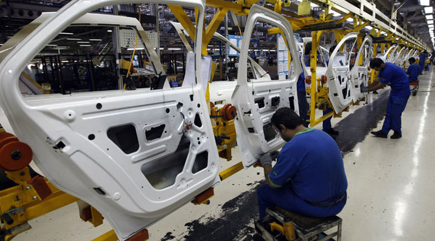 نمو إنتاج قطاع السيارات في ايران بلغ 20.3 بالمئة 