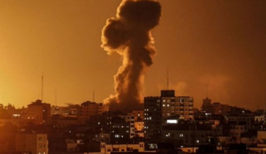  الطيران الحربي الإسرائيلي يقصف مواقع للمقاومة في قطاع غزة 
