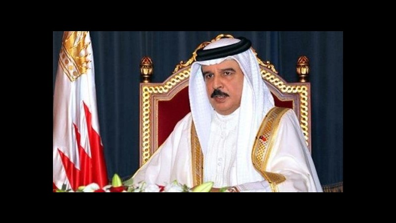 مستشار ملك البحرين يكشف موعد التطبيع البحريني الصهيوني