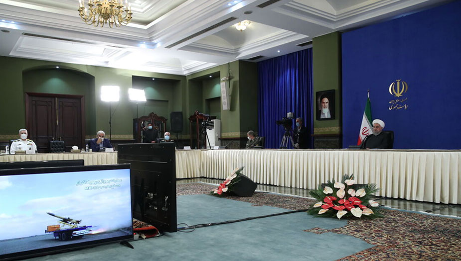 الرئيس روحاني : ايران تأتي بالمركز الرابع عشر عالميا في الصناعة الدفاعية