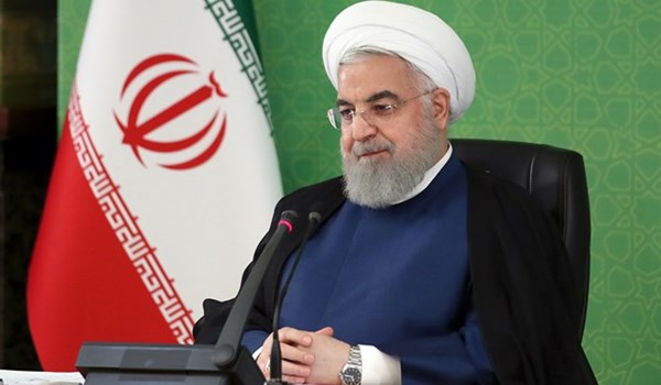  الرئيس روحاني: صمود الشعب الايراني افشل امريكا 