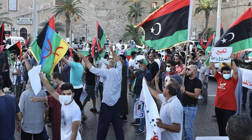حكومة الوفاق تلتزم بحماية التظاهرات السلمية بطرابلس