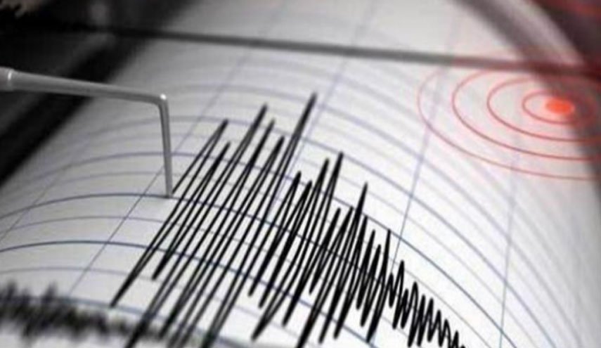  زلزال يضرب محافظة فارس جنوب ايران 