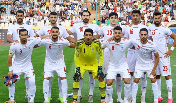 المنتخب الايراني لكرة القدم يرتقي 3 مراكز 