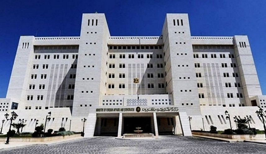 الخارجية السورية تصف سلوك الإدارة الأمريكية بالارعن