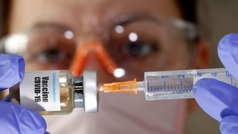 الأجانب يشاركون في اختبار اللقاح الروسي ضد كورونا