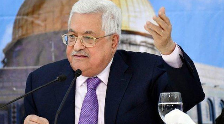 عباس يدعو لمواجهة الكيان الصهيوني بدلاً من مكافأته