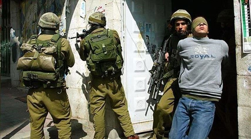 قوات الاحتلال تعتقل 29 فلسطينياً في الضفة والقدس